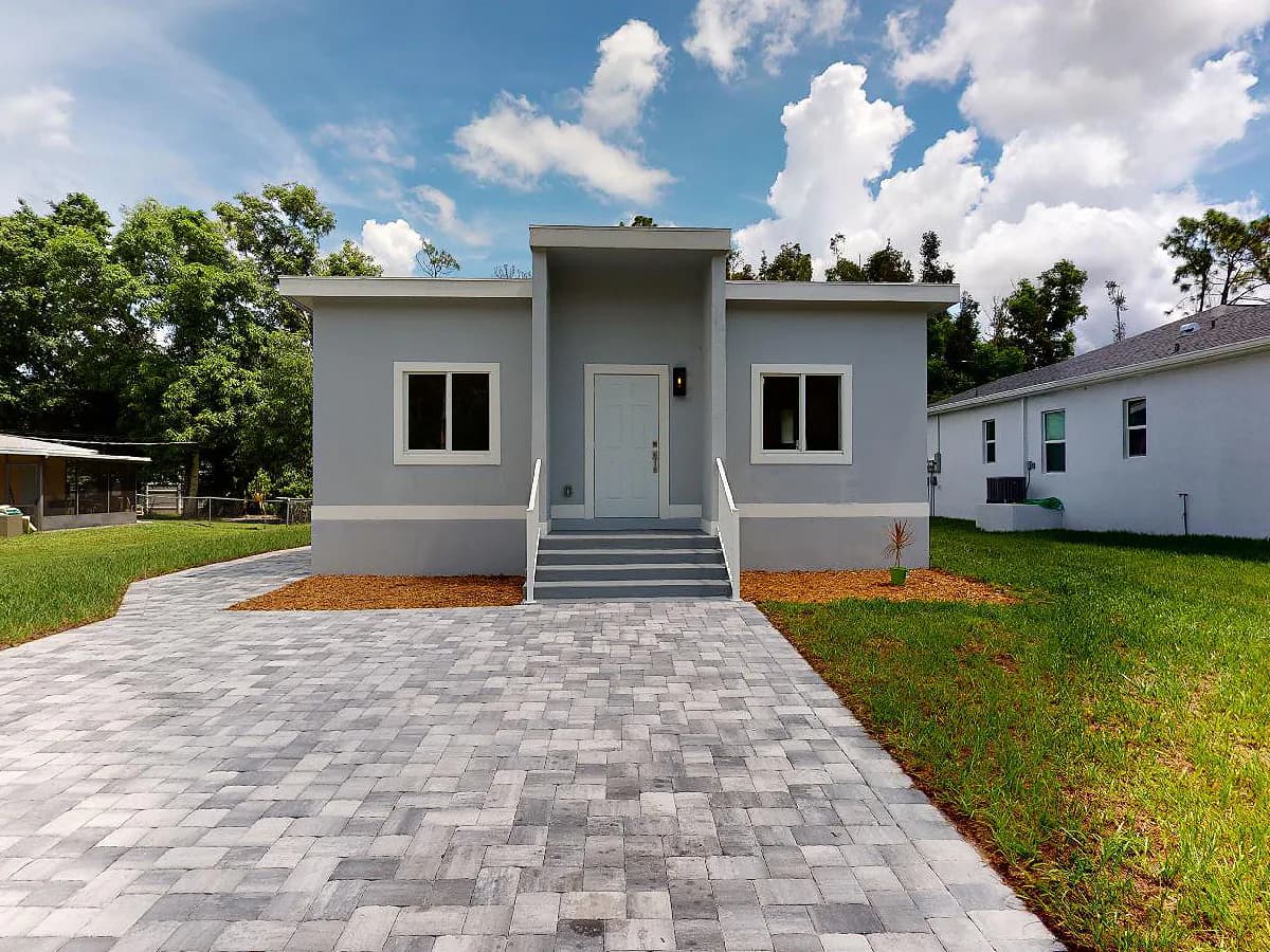 Completed home from a Safe Room Designs structural insulated panel project