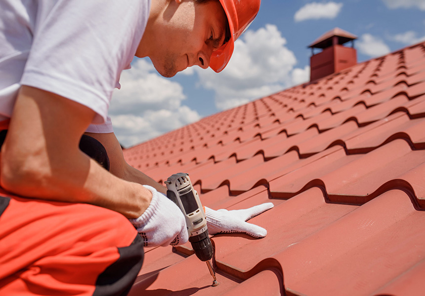 Choosing the Right Roofing Contractor